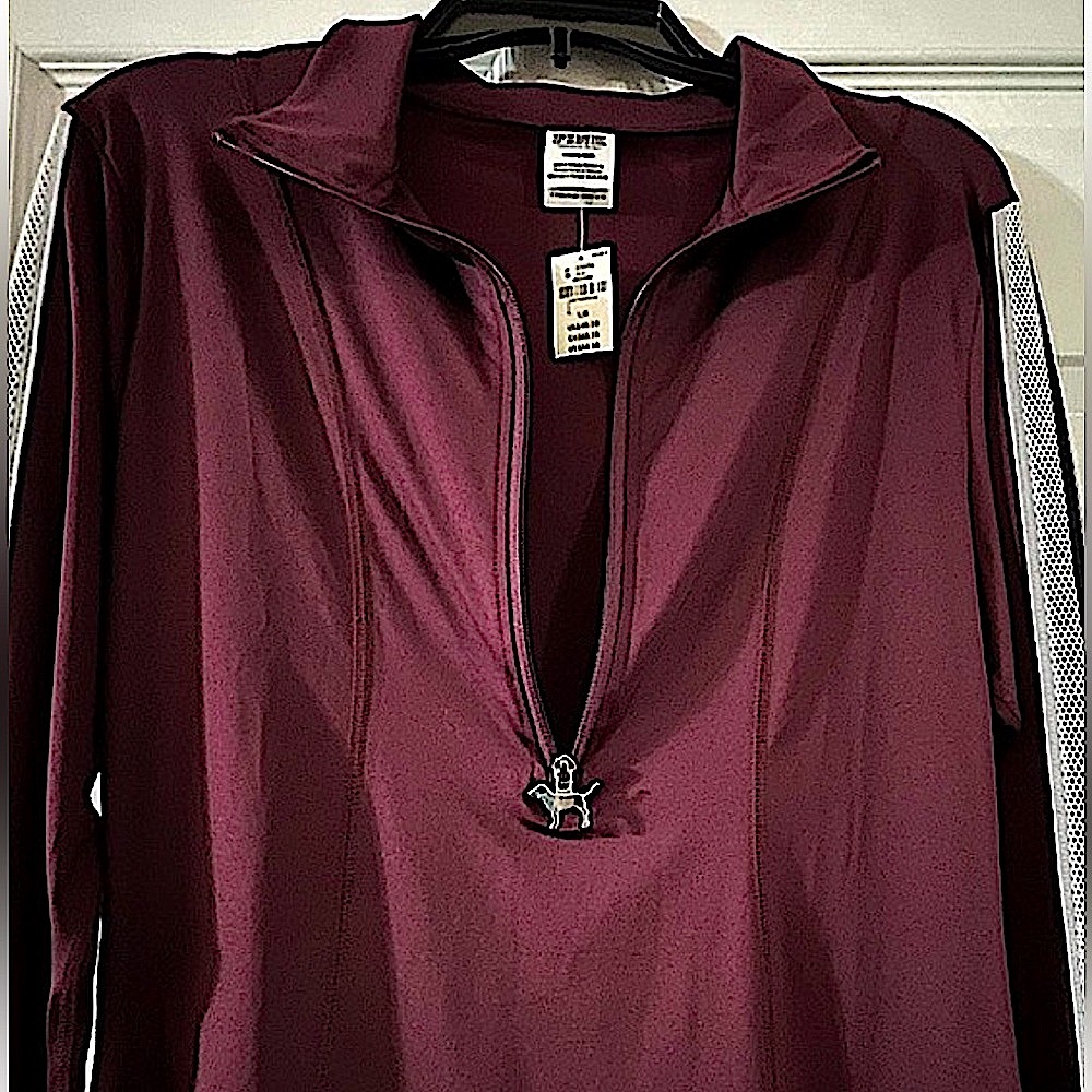 VS PINK 1/2-Zip Lightweight, Long-Sleeve Burgundy Activewear Top, Size L, NWT!